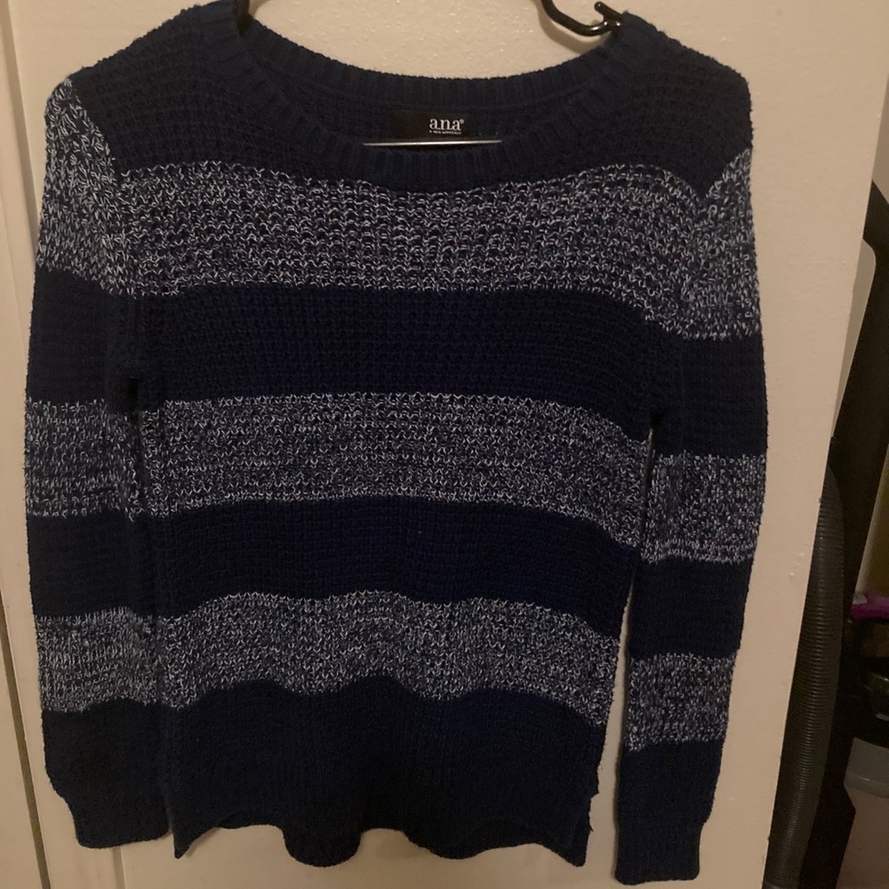 A.N.A  Newyork sweater